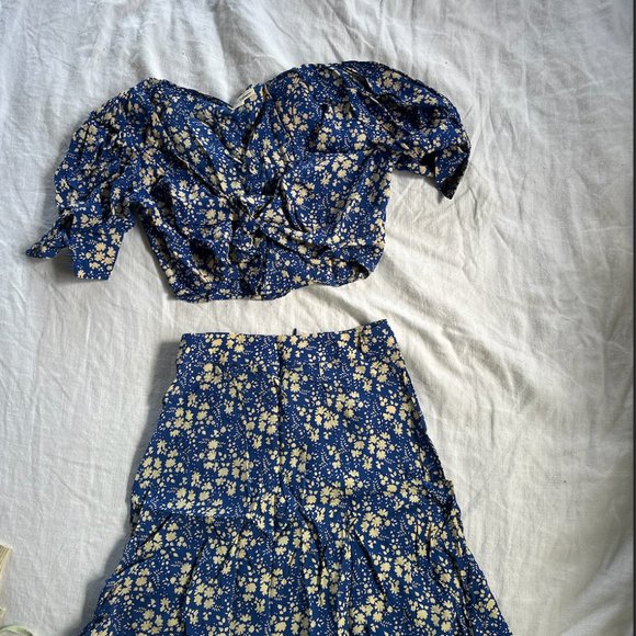 For Love and Lemons Floral Two Piece - Picture 4 of 4